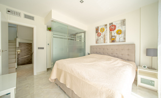 Herverkoop - Villa - Orihuela Costa - Lomas de Cabo Roig