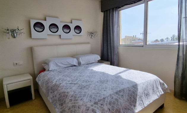 Herverkoop - Villa - Torrevieja - La Mata