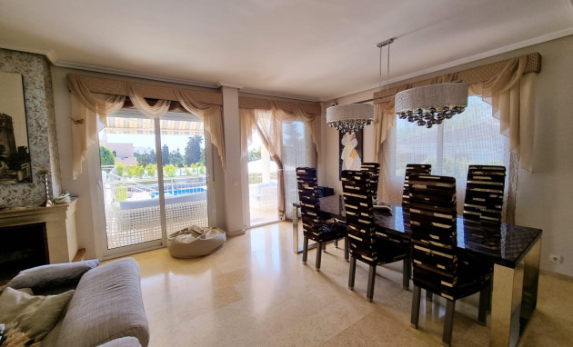 Herverkoop - Villa - Torrevieja - La Mata