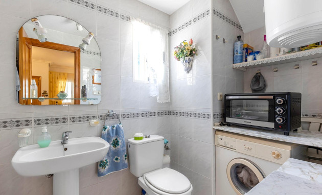 Herverkoop - Bungalow - Gelijkvloers - Torrevieja - La Mata