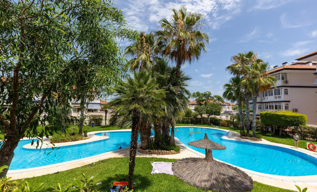 Herverkoop - Bungalow - Gelijkvloers - Torrevieja - La Mata