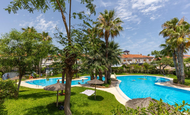 Herverkoop - Bungalow - Gelijkvloers - Torrevieja - La Mata