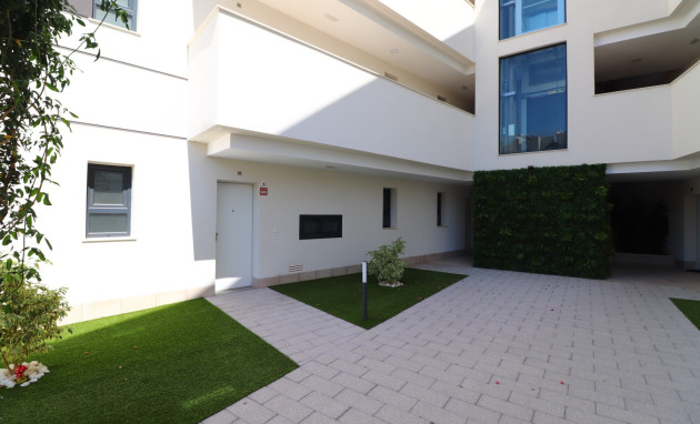 Herverkoop - Apartment - Orihuela Costa - Villamartin