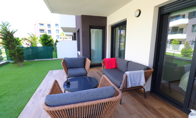 Resale - Apartment - Orihuela Costa - Villamartin