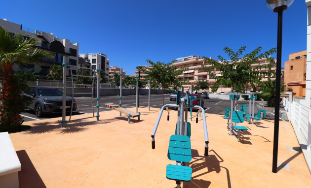 Resale - Apartment - Orihuela Costa - Villamartin