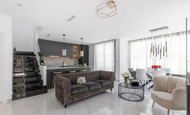 Herverkoop - Villa - Torrevieja - Torretas