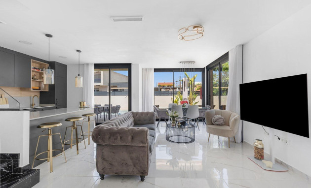 Herverkoop - Villa - Torrevieja - Torretas