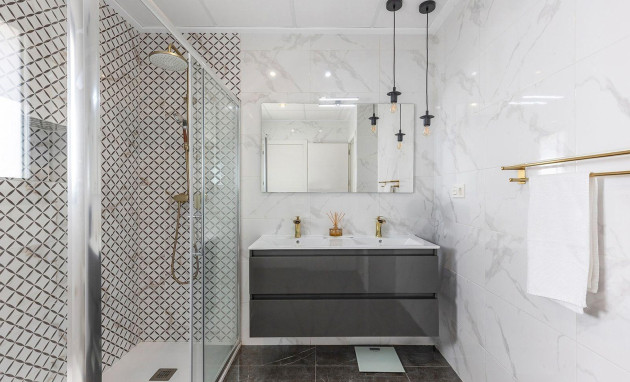 Herverkoop - Villa - Torrevieja - Torretas