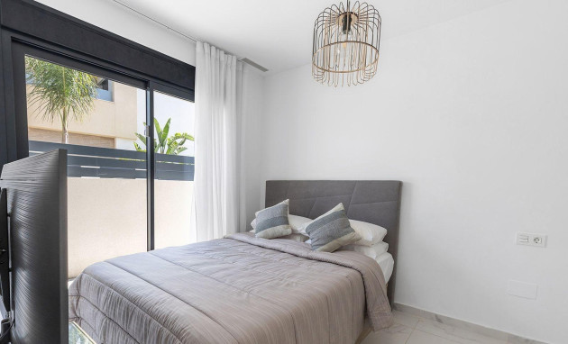 Herverkoop - Villa - Torrevieja - Torretas