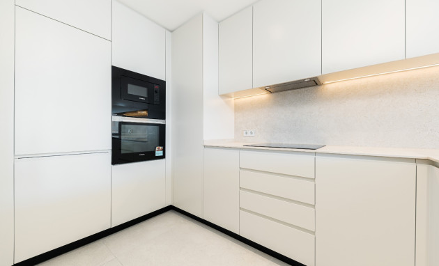 Herverkoop - Apartment - Penthouse - Torrevieja