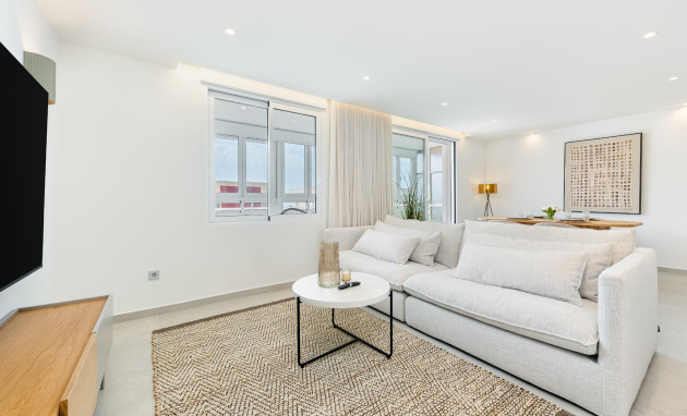 Herverkoop - Apartment - Penthouse - Torrevieja