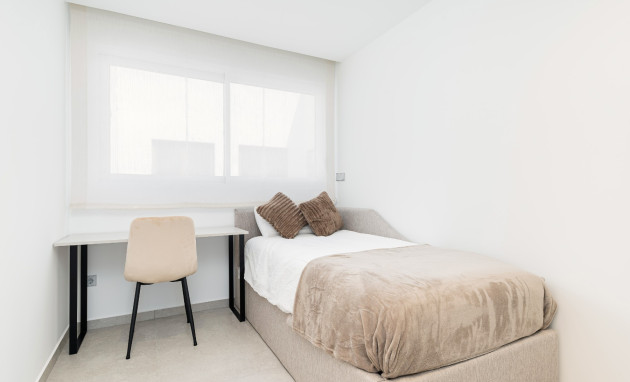 Herverkoop - Apartment - Penthouse - Torrevieja