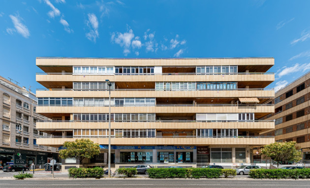 Herverkoop - Apartment - Penthouse - Torrevieja