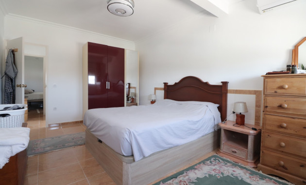 Herverkoop - Herenhuis - Torrevieja - Torretas