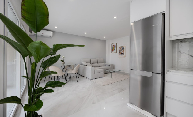 Herverkoop - Apartment - Torrevieja - torrevieja