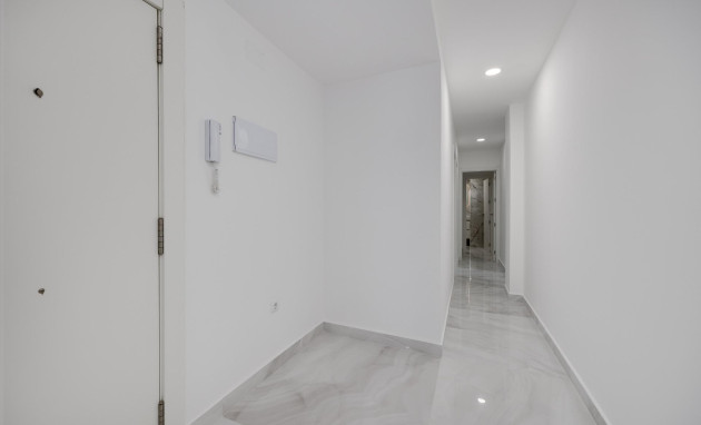 Herverkoop - Apartment - Torrevieja - torrevieja