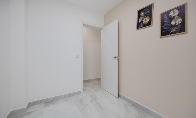 Herverkoop - Apartment - Torrevieja - torrevieja