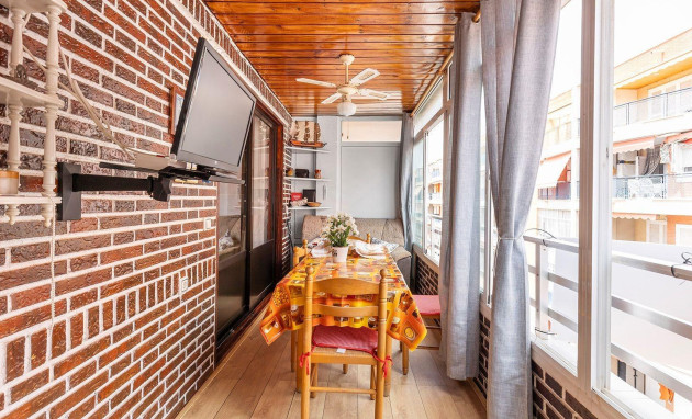 Revente - Apartment - Torrevieja - Acequion