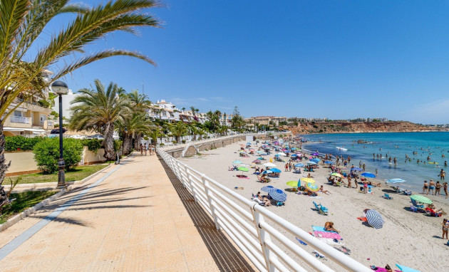 Herverkoop - Apartment - Campoamor