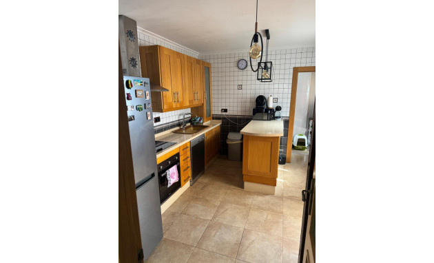 Herverkoop - House - Bigastro - Comunidad valenciana