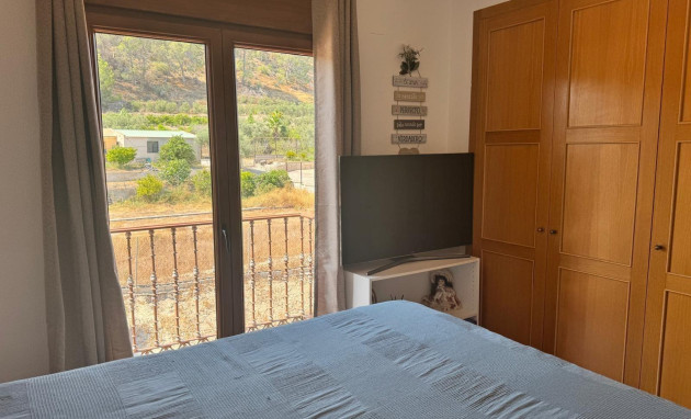 Herverkoop - House - Bigastro - Comunidad valenciana