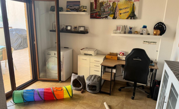 Herverkoop - House - Bigastro - Comunidad valenciana