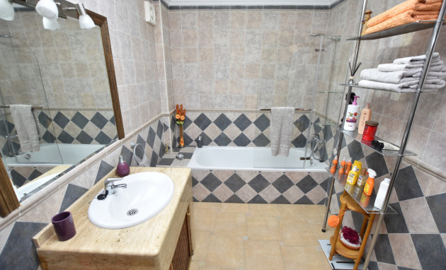 Herverkoop - Villa - Algorfa - Montemar