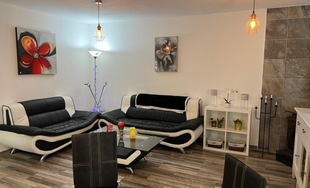 Herverkoop - Villa - Torrevieja - Playa del cura