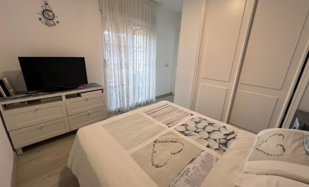 Herverkoop - Villa - Torrevieja - Playa del cura