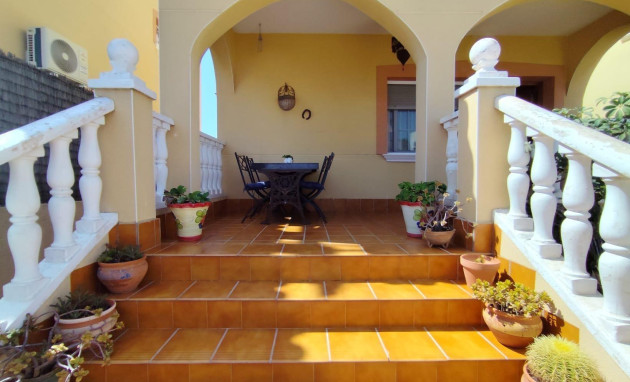 Herverkoop - Villa - Torrevieja - Aguas nuevas 2