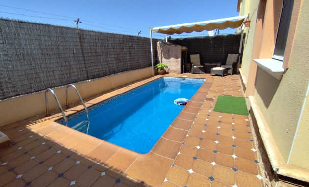 Herverkoop - Villa - Torrevieja - Aguas nuevas 2