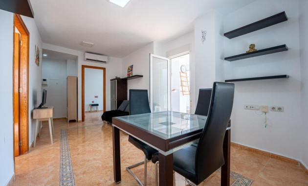 Revente - Apartment - Torrevieja - Aguas Nuevas