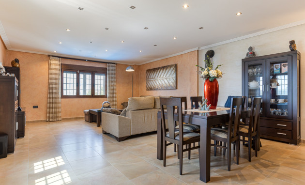 Herverkoop - Detached Villa - Los Montesinos - La Herrada