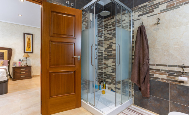 Herverkoop - Detached Villa - Los Montesinos - La Herrada