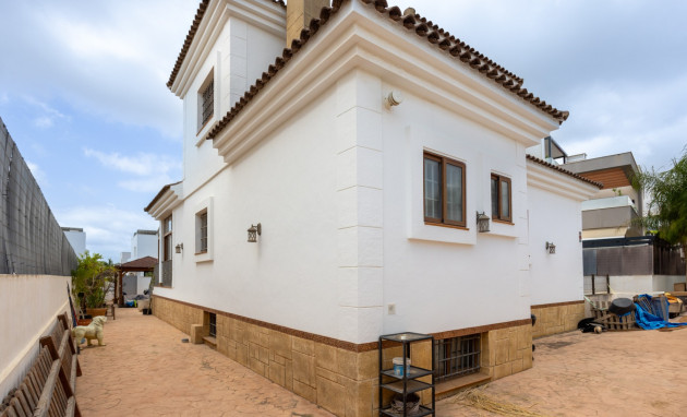 Herverkoop - Detached Villa - Los Montesinos - La Herrada