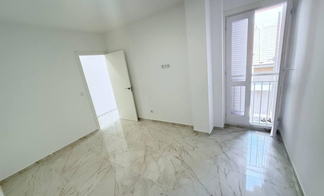 Revente - Apartment - Torrevieja - La veleta