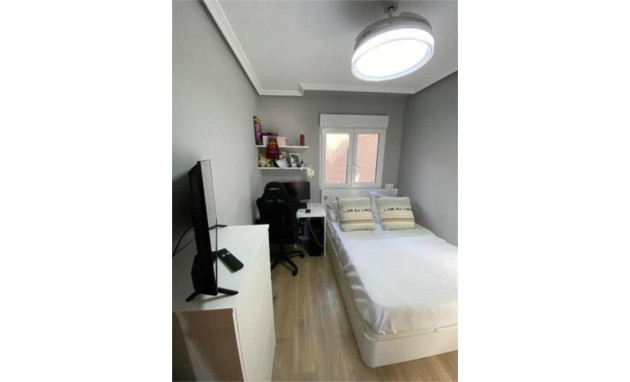 Herverkoop - Terraced house - Santa Pola - Eroski