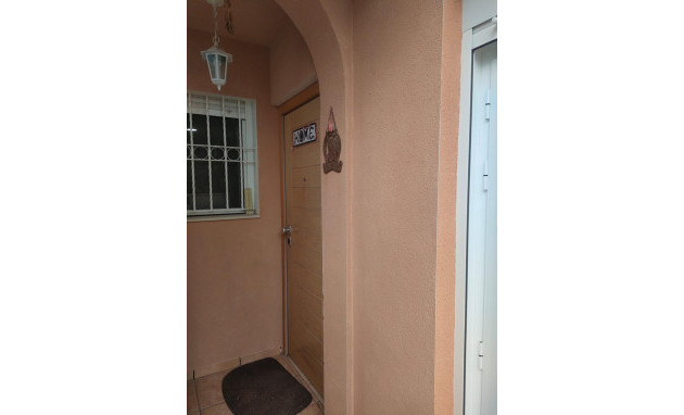 Reventa - Bungalow - Planta Baja - Torrevieja - Los Frutales