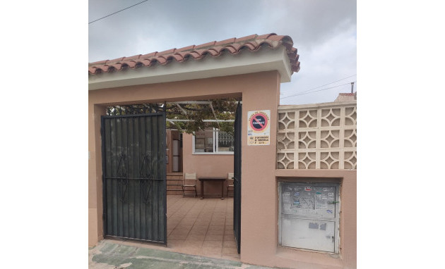 Reventa - Bungalow - Planta Baja - Torrevieja - Los Frutales