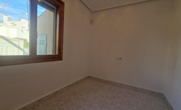 Herverkoop - Terraced house - Torrevieja - La siesta