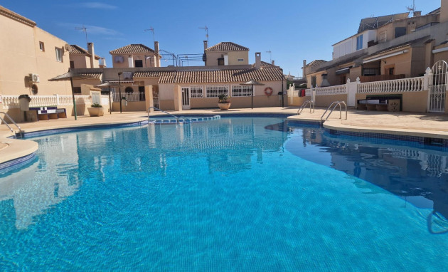 Herverkoop - Terraced house - Torrevieja - La siesta