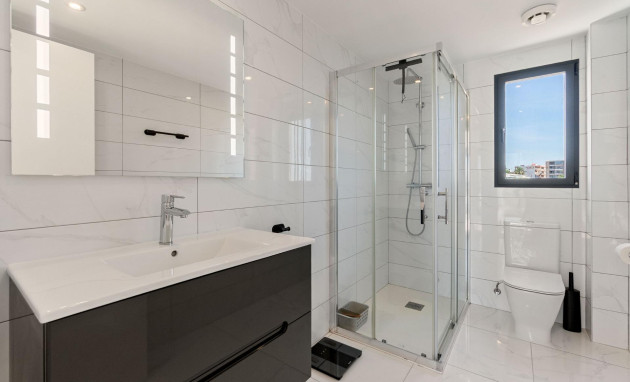 Herverkoop - Detached - Torrevieja - La Veleta