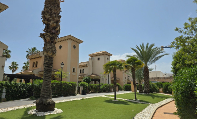 Herverkoop - Villa - Algorfa - La Finca Golf Resort