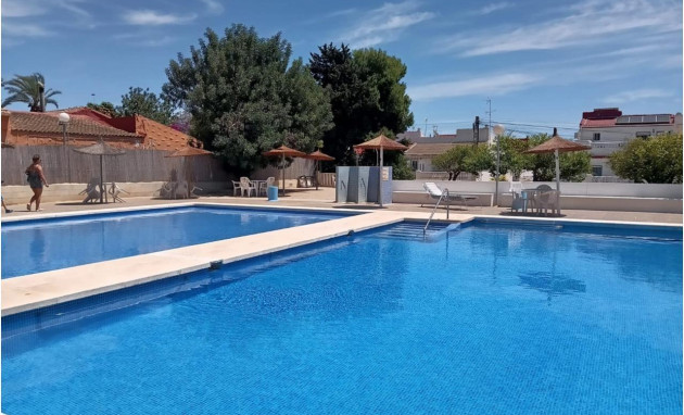 Herverkoop - Bungalow - Gelijkvloers - Torrevieja - El limonar