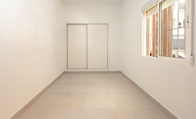 Herverkoop - Apartment - Torrevieja - Acequion