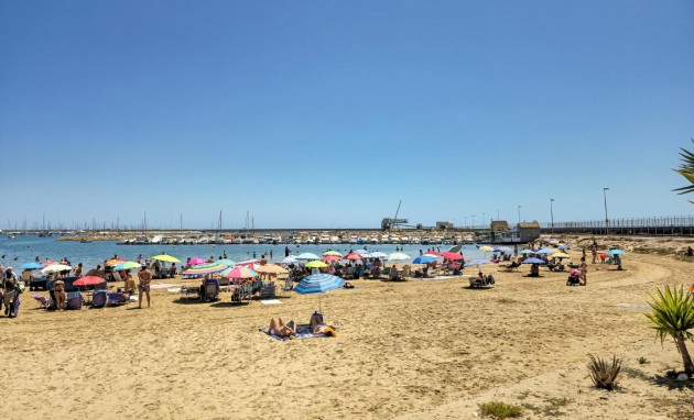 Herverkoop - Apartment - Torrevieja - Acequion