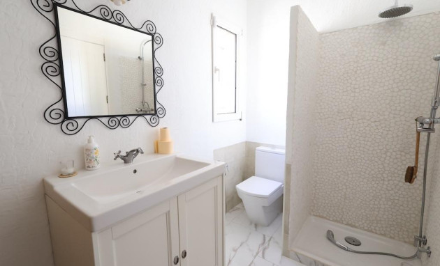 Herverkoop - Villa - Orihuela Costa - Villamartin