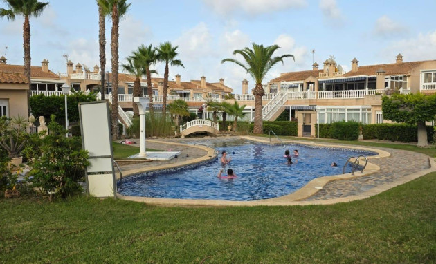 Herverkoop - Bungalow - Gelijkvloers - Orihuela Costa - Lomas de Cabo Roig-Los Dolses