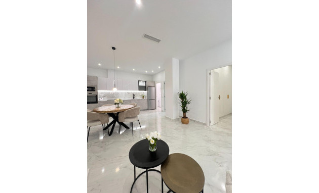 Revente - Apartment - Torrevieja - Playa del cura