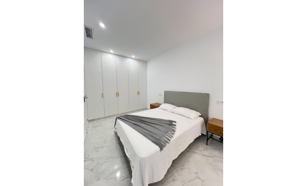 Revente - Apartment - Torrevieja - Playa del cura